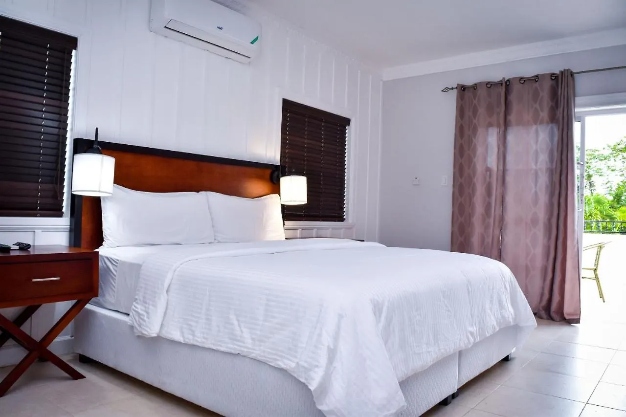 Jamgolia Place Μαντεβίλ 3*,  Τζαμάικα